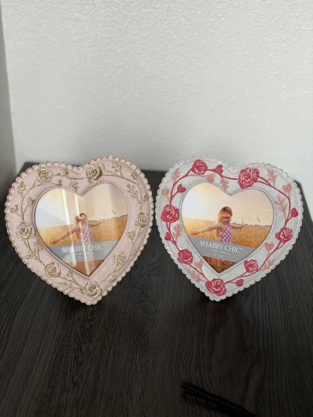 Shabby Chic Rachel Ashwell Heart Picture Frame Rose Embellishments Pink gold 5x5